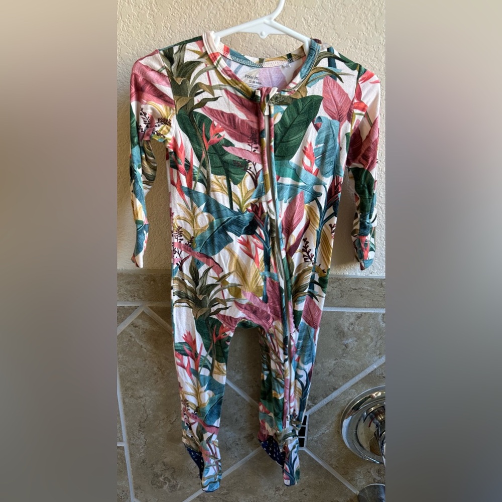 Posh Peanut Tropicana Double Zip One-Piece Footie, Size 12-18 months